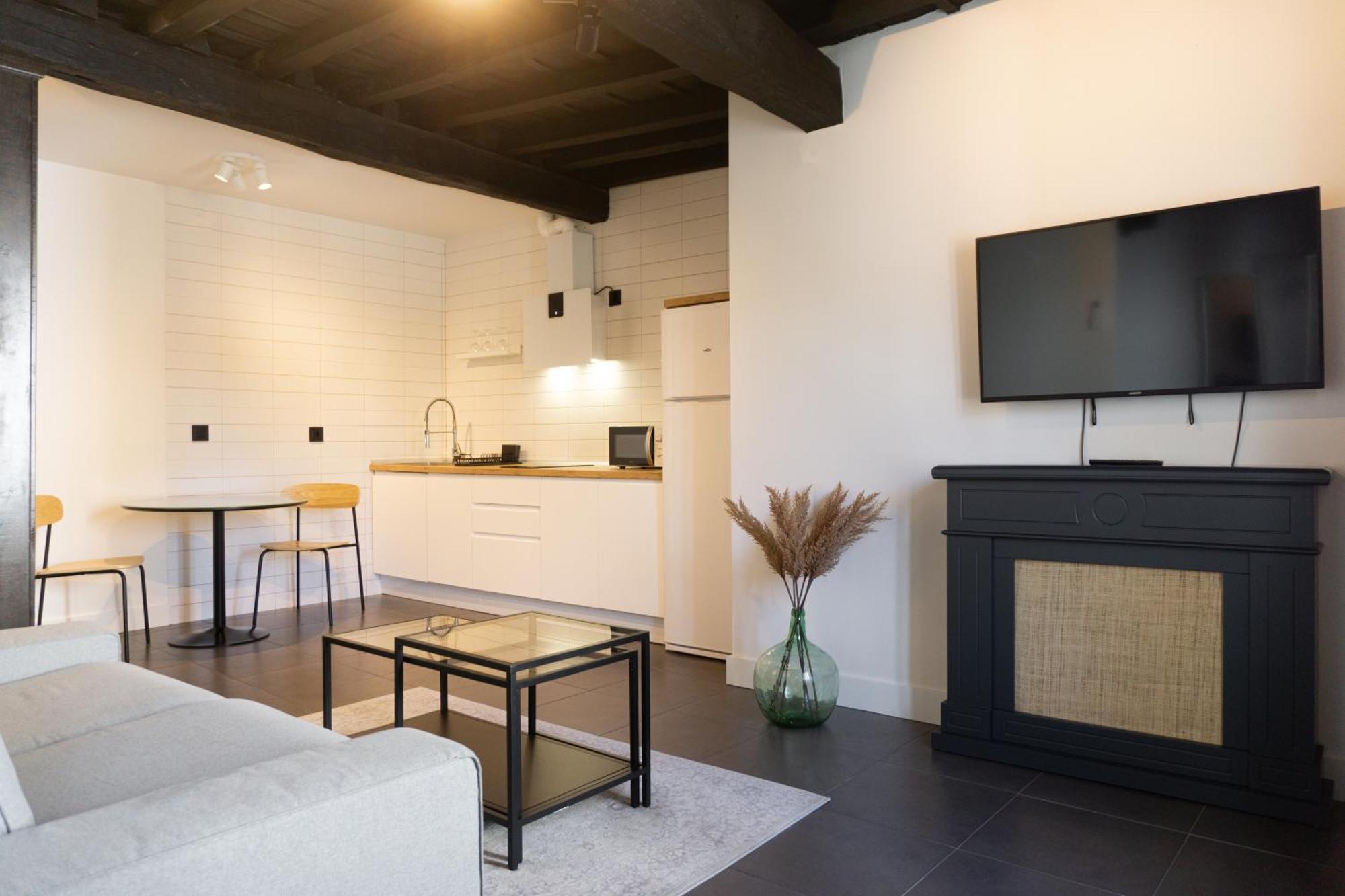 La Antigua Fonda Relator Apartment Hervas Exterior photo