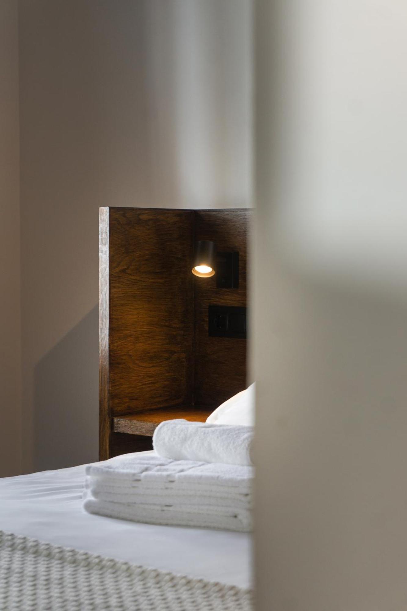 La Antigua Fonda Relator Apartment Hervas Exterior photo