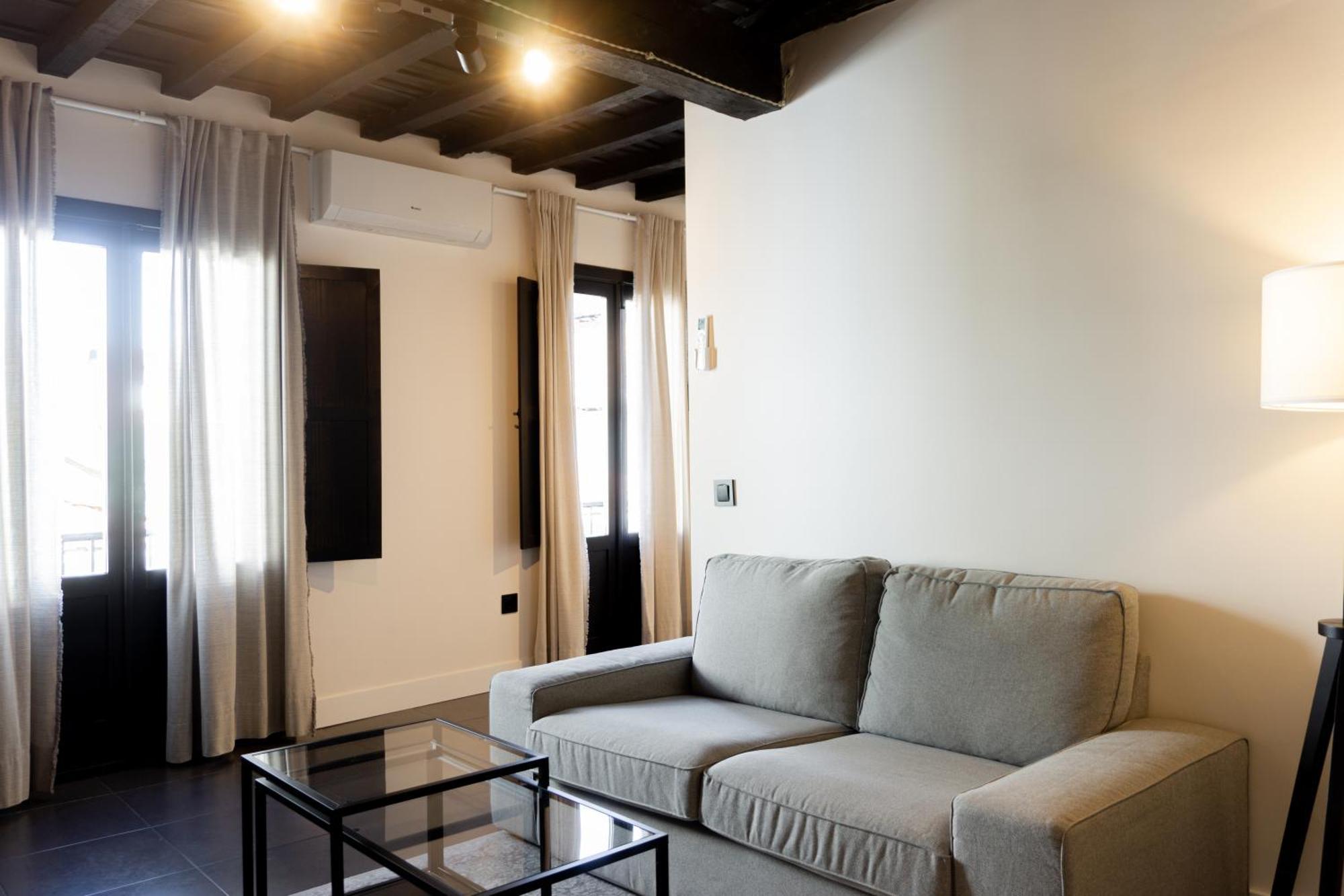 La Antigua Fonda Relator Apartment Hervas Exterior photo